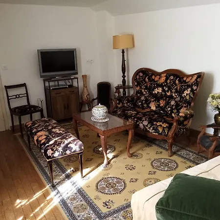 Maistine - D Panzió